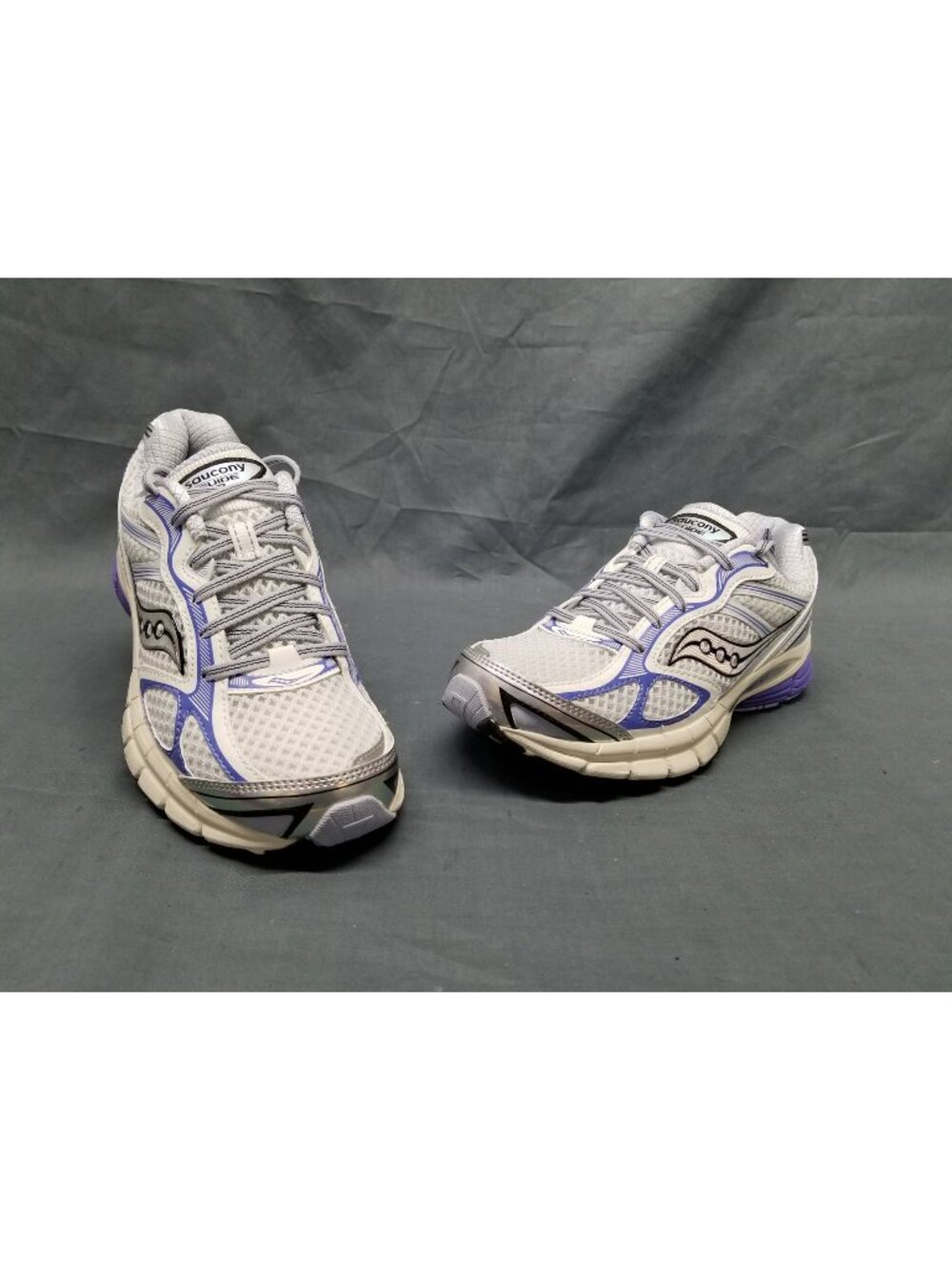 Saucony ProGrid Guide 7 Speed Shades White Blue Women's Size 7 New No Box!!